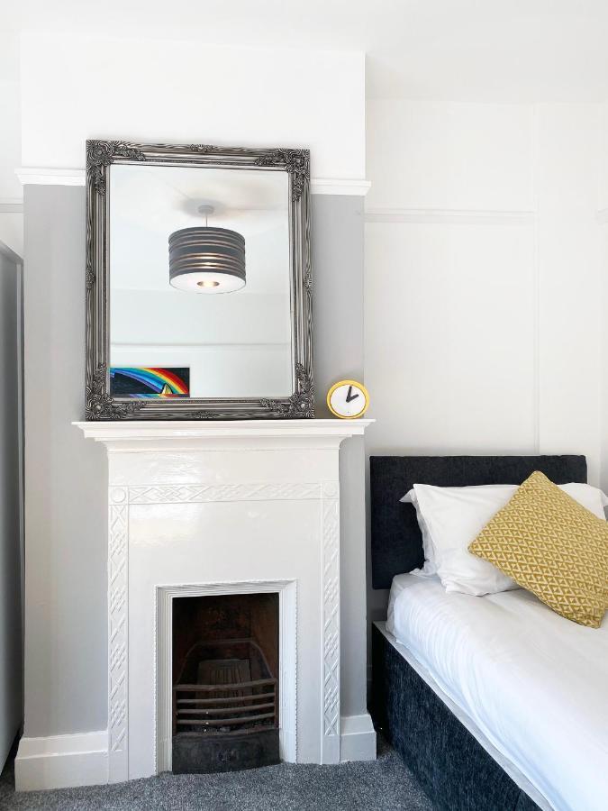 The Baltic Townhouses By Serviced Living Liverpool Extérieur photo