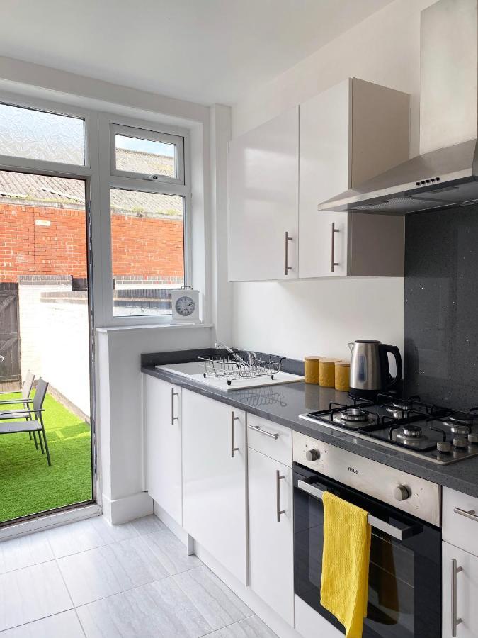 The Baltic Townhouses By Serviced Living Liverpool Extérieur photo